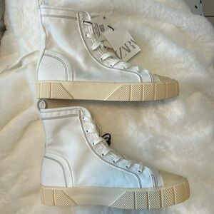 Zara White Canvas High Top Sneaker EU Size 38 / US Size 7.5